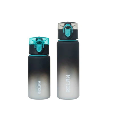 Botella de agua de plástico al por mayor