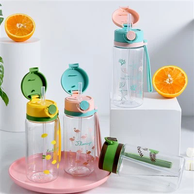 Botella de agua tritán para niños con paja de silicio